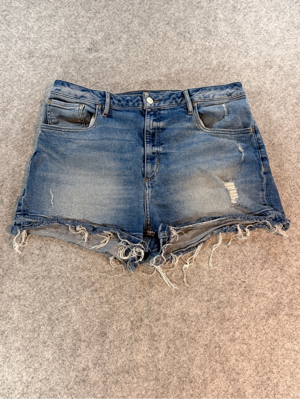 Idyllwind by Miranda Lambert Women’s Distressed Frayed Hem Denim Shorts Size 16